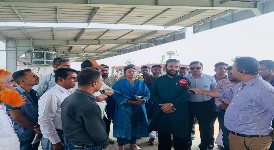 নিরাপত্তা ও নির্বিঘ্ন নৌযাত্রা নিশ্চিত করতে সংশ্লিষ্ট কর্মকর্তাদের প্রয়োজনীয় নির্দেশনা